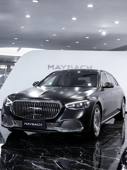 重庆131岚图汽车的售后服务让用户无忧出行，迈巴赫未来的豪华车趋势